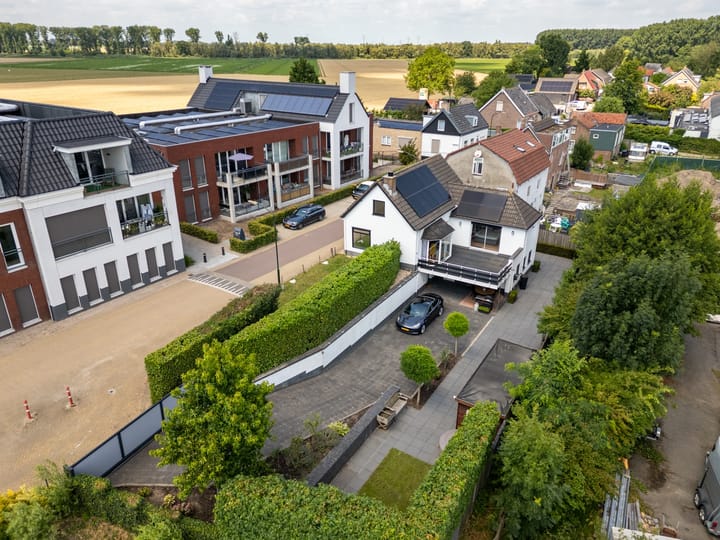 Buitendijk 70 in Hank