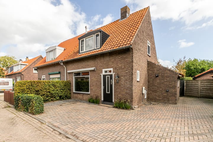 Buiteneinde 32, Strijen Photo of property Buiteneinde 32, Strijen