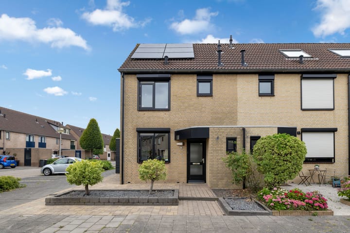 Buitenhof 23 in Oostvoorne