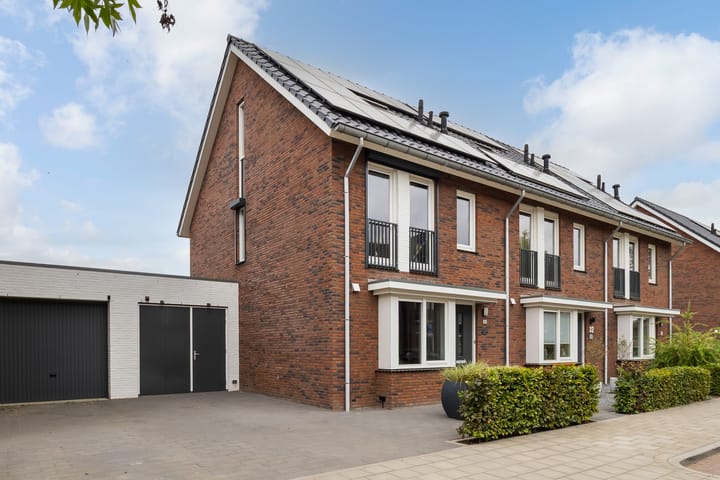 Buitenhof 34 in Varik