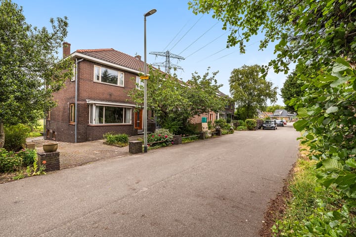Buitenkerklaan 24 in Schiedam