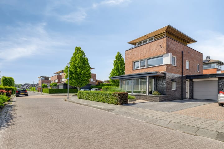 Photo of property Buitenlust 12, Sappemeer