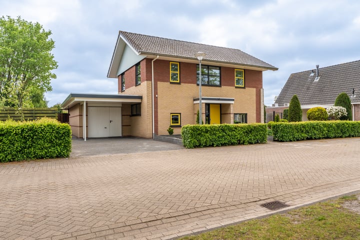 Photo of property Buitensingel 79, Sappemeer