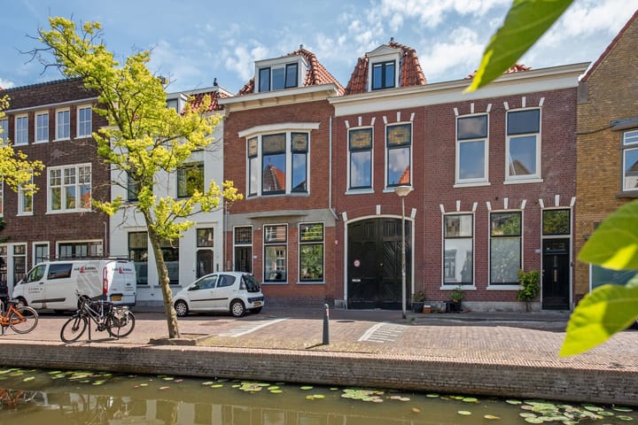 Buitenwatersloot 59 in Delft
