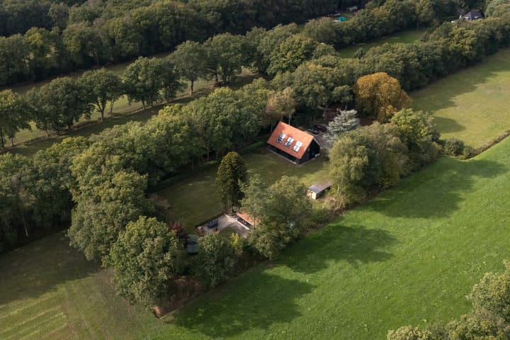 Photo of property Buitenweg 34, Nieuwehorne