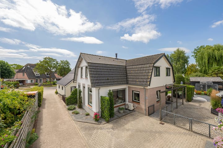 Buitenweg 43 in Maurik foto