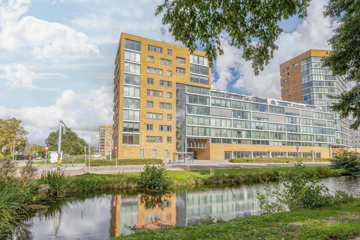 Buizerdhof 453 in Capelle aan den IJssel