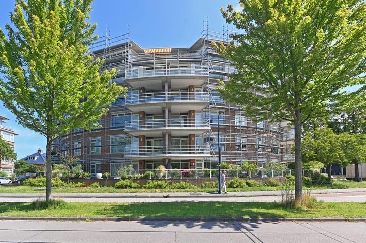 Buizerdlaan 227 in Leidschendam foto