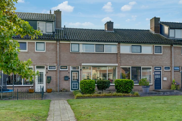 Buizerdlaan 6 in Dieren