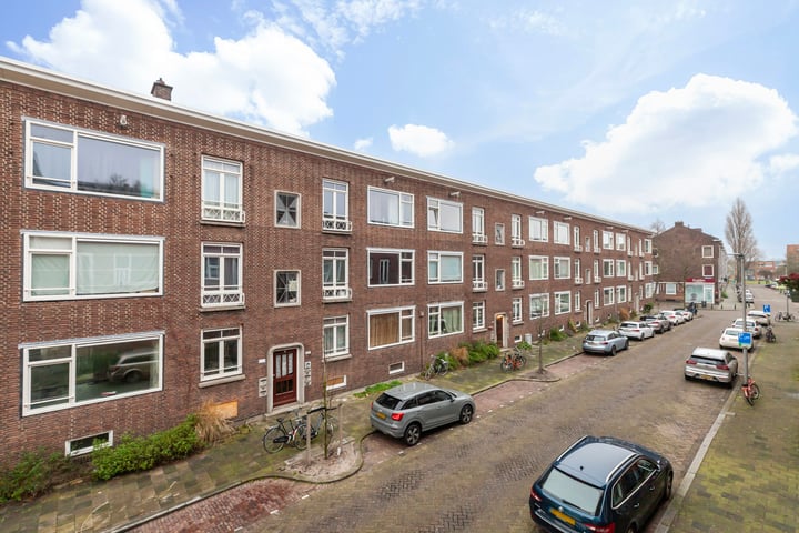 Buizerdstraat 18B in Rotterdam