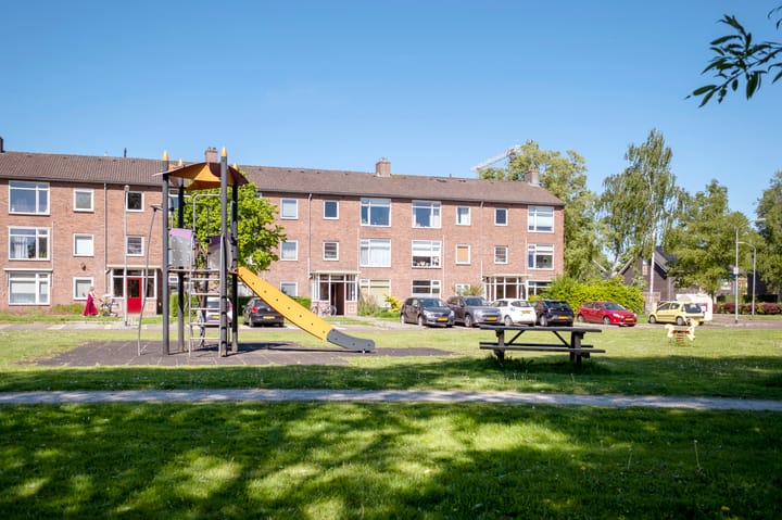 Buizerdstraat 28 in Assen