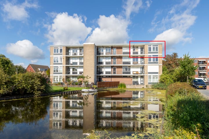 Photo of property Bunchestraat 82, Reeuwijk