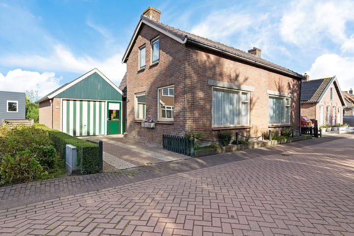 Buorren 15 in Elahuizen