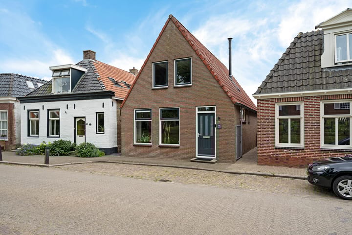 Buorren 46 in Raerd
