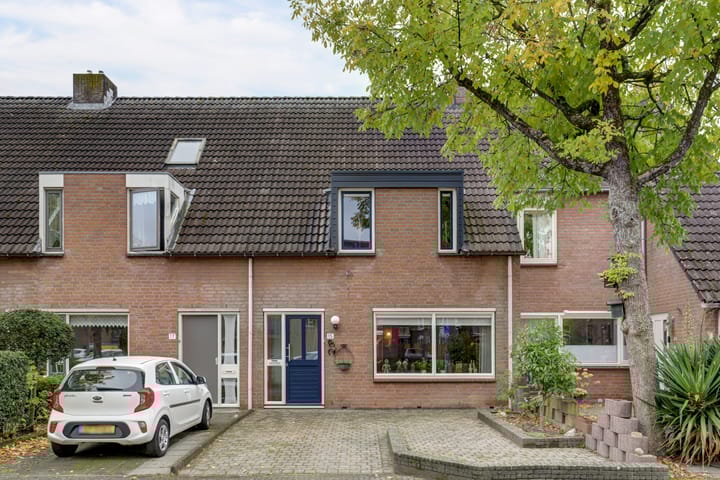 Burchtenlaan 15 in 's-Hertogenbosch