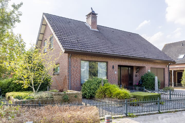 Photo of property Burchtstraat 47, Middelaar