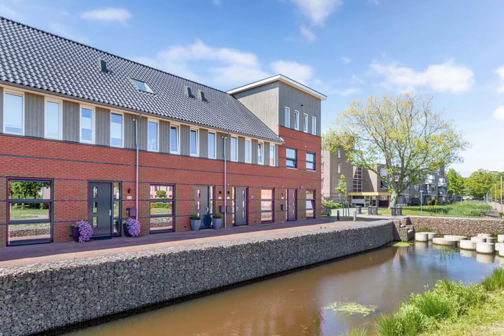 Burefen 214 in Drachten
