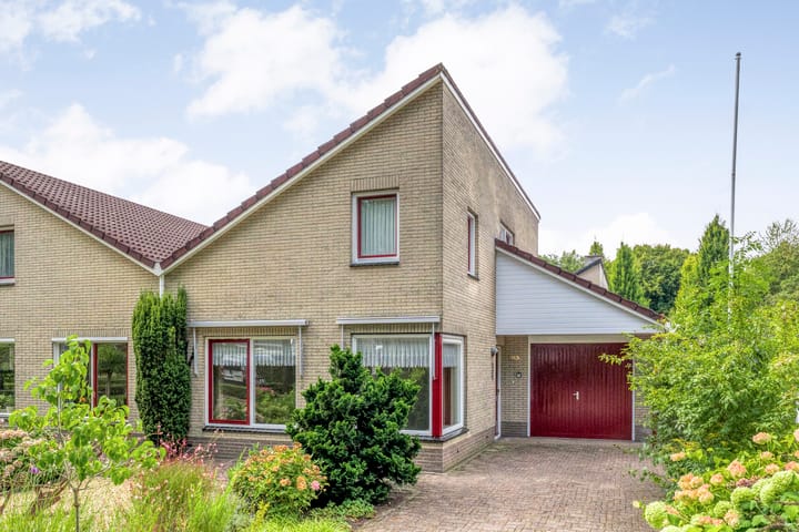 Burg.Backxlaan 103 in Nieuwleusen