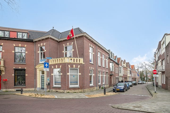 Burg. de Hesselleplein 9 in Heerlen