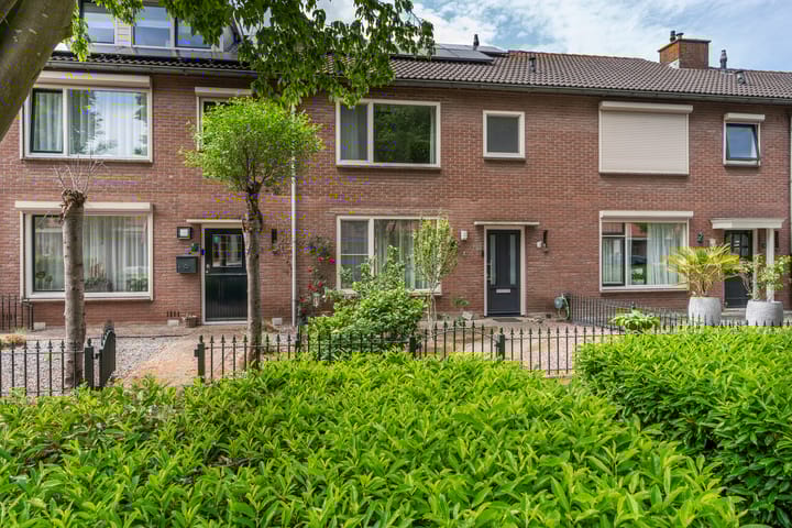 Photo of property Burg Herckenrathlaan 6, Ammerzoden
