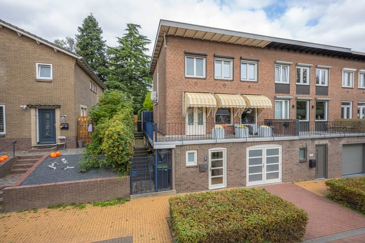 Burg.Savelberglaan 10A in Kerkrade
