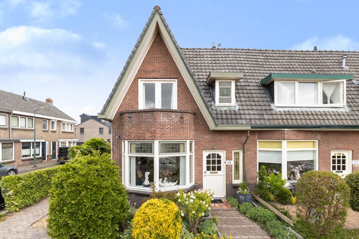 Photo of property Burg. Schalijstraat 25, Woerden