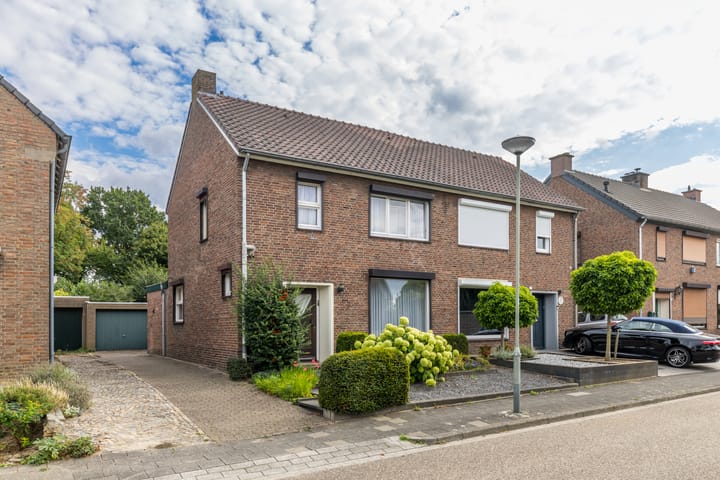 Burg Strijkersstraat 29 in Urmond