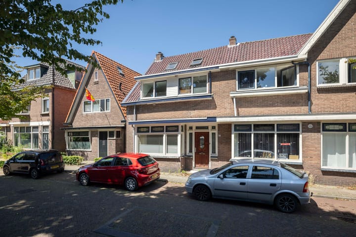 Burg. Van Marlestraat 47 in Deventer