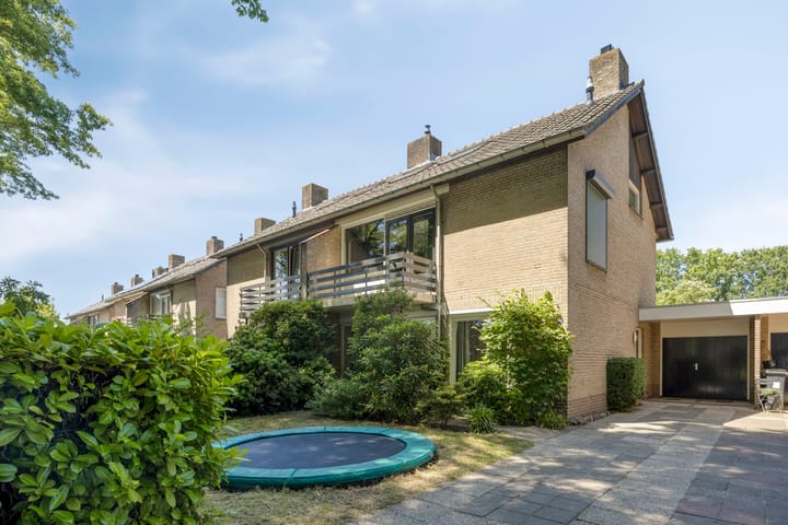 Photo of property Burg. Vogelslaan 148, Oisterwijk