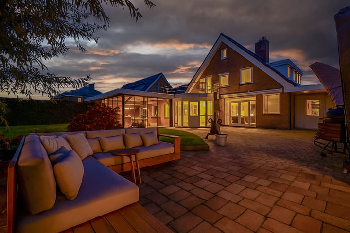 Burgemeester Bakhuizenlaan 26 in Leimuiden Foto