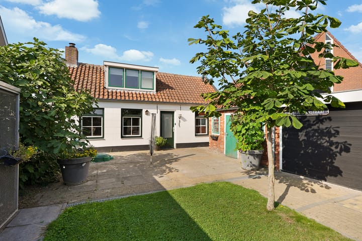 Burgemeester Bosselaarstraat 21 in Aagtekerke Foto
