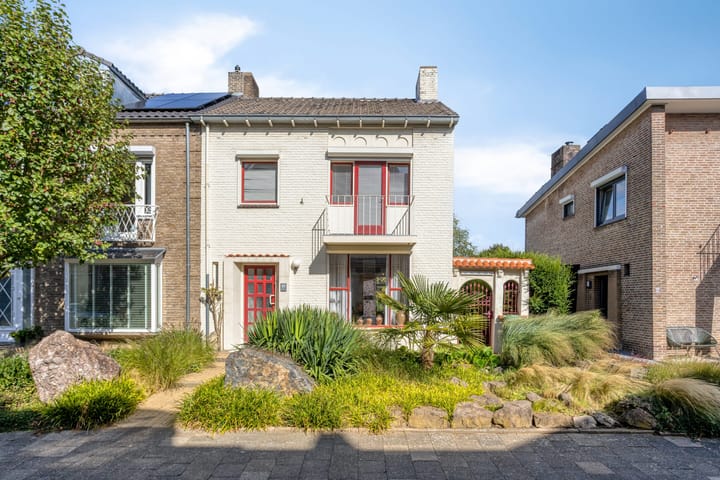 Photo of property Burgemeester Ceulenstraat 93, Maastricht