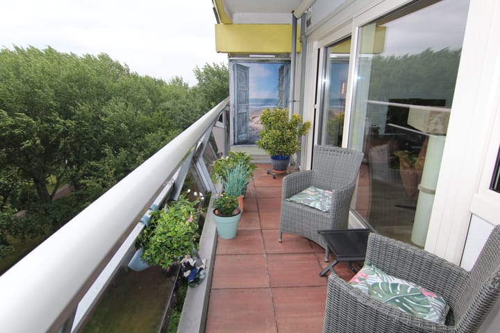 Photo of property Burgemeester D. Kooimanweg 373, Purmerend
