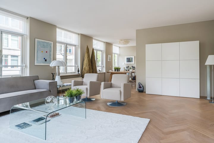 Burgemeester De Monchyplein 112 in 's-Gravenhage