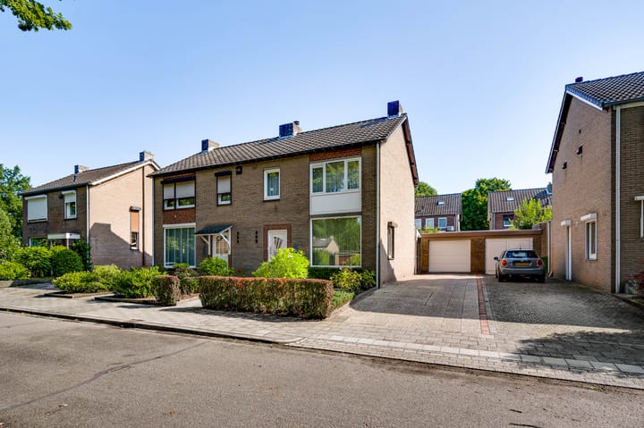 Photo of property Burgemeester Dohmenstraat 28, Meerssen