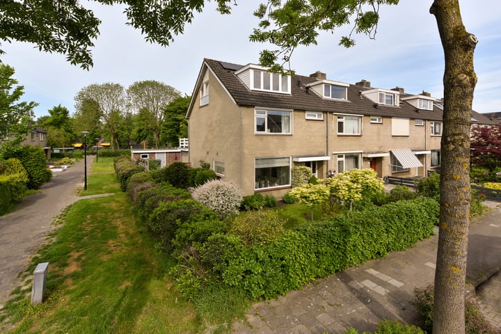 Burgemeester Fernhoutlaan 31 in Wilnis