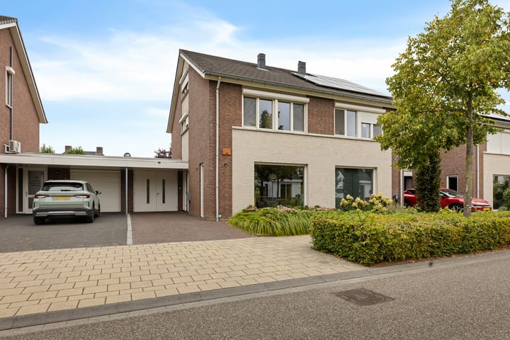 Burgemeester Geurtslaan 46 in Heythuysen