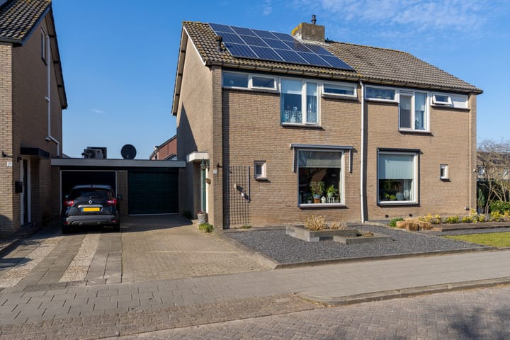 Foto van woning Burgemeester H.Blokstraat 23, Almkerk