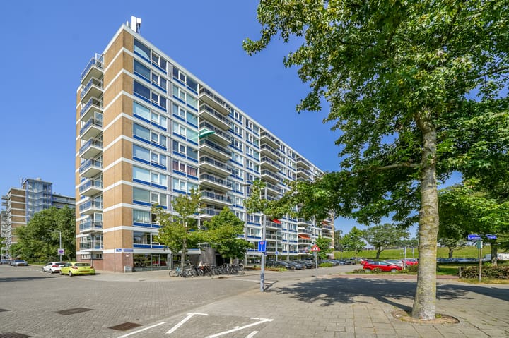 Burgemeester Hazenberglaan 147 in Rotterdam