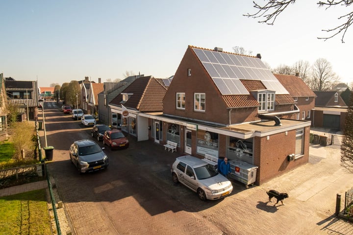 Photo of property Burgemeester Hoogenboomlaan 68, Hoogwoud
