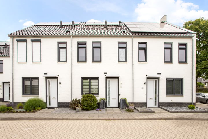 Foto van woning Burgemeester Houbenplein 4, Luyksgestel