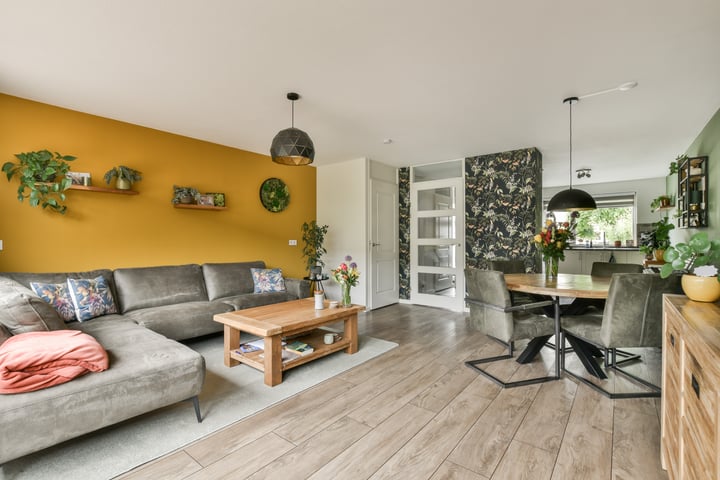 Photo of property Burgemeester Kieboomlaan 12, Vlaardingen