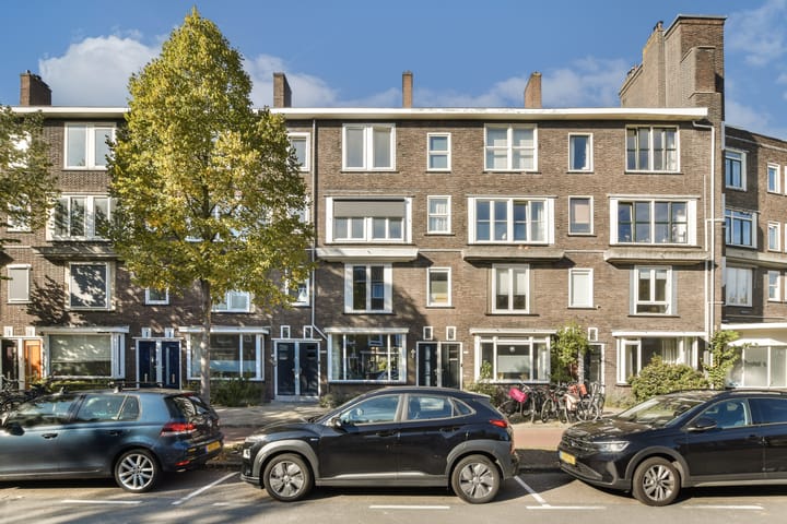 Burgemeester Knappertlaan 212A in Schiedam