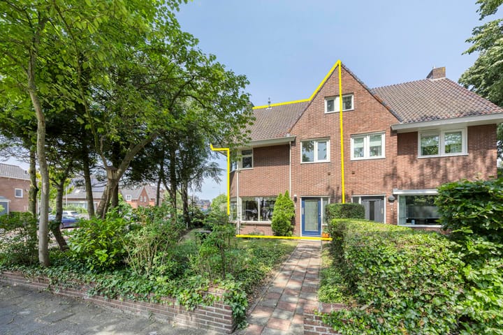 Burgemeester Knopperslaan 4 in Meppel