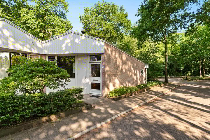 Photo of property Burgemeester Korthals Alteslaan 45, Zeist