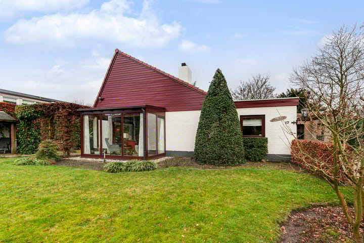 Burgemeester Mallenslaan 17 in Kaatsheuvel