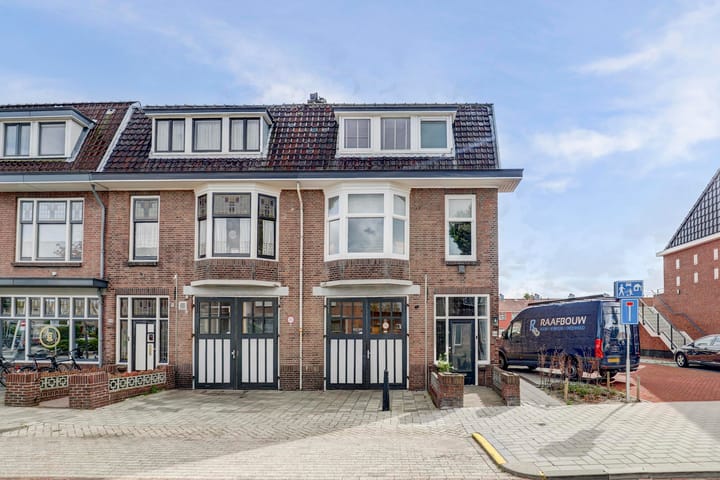 Burgemeester Meijboomstraat 64 in Rijnsburg