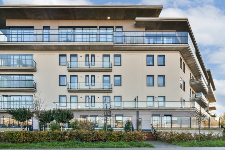 Burgemeester Rijnderslaan 608 in Amstelveen Foto