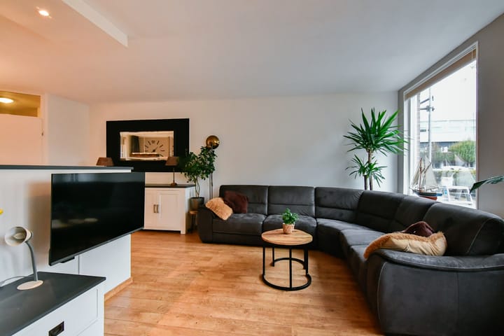 Burgemeester Scholtensstraat 27 in Beverwijk