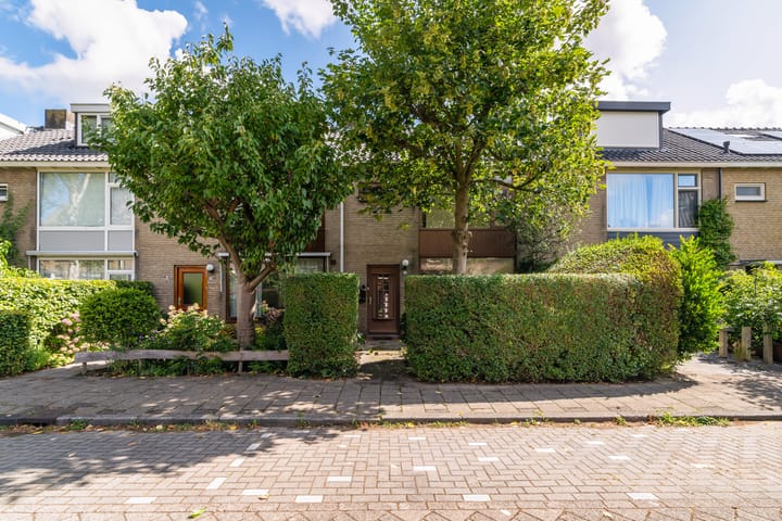 Burgemeester Scholtenstraat 18 in Delfgauw